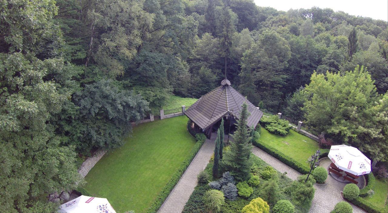 Hotel "Dworek Lesniczowka" Wodzisław Śląski Exteriér fotografie